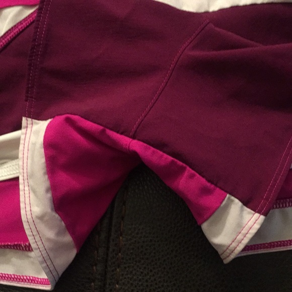 Running shorts - Picture 3 of 3